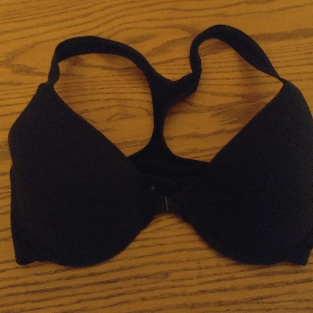 Front hook bra nwot